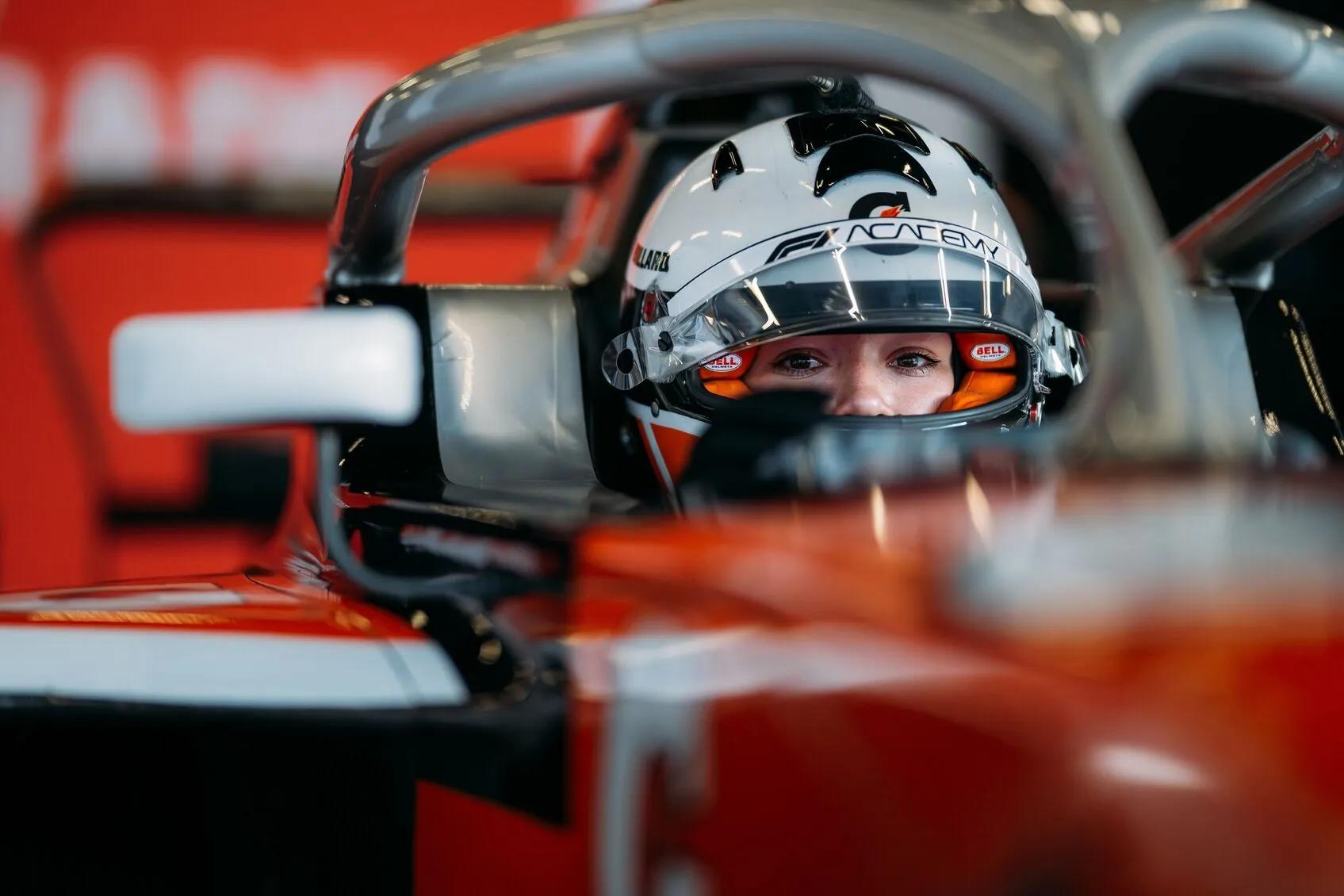 F1 ACADEMY-Lisa-Billard-Hero