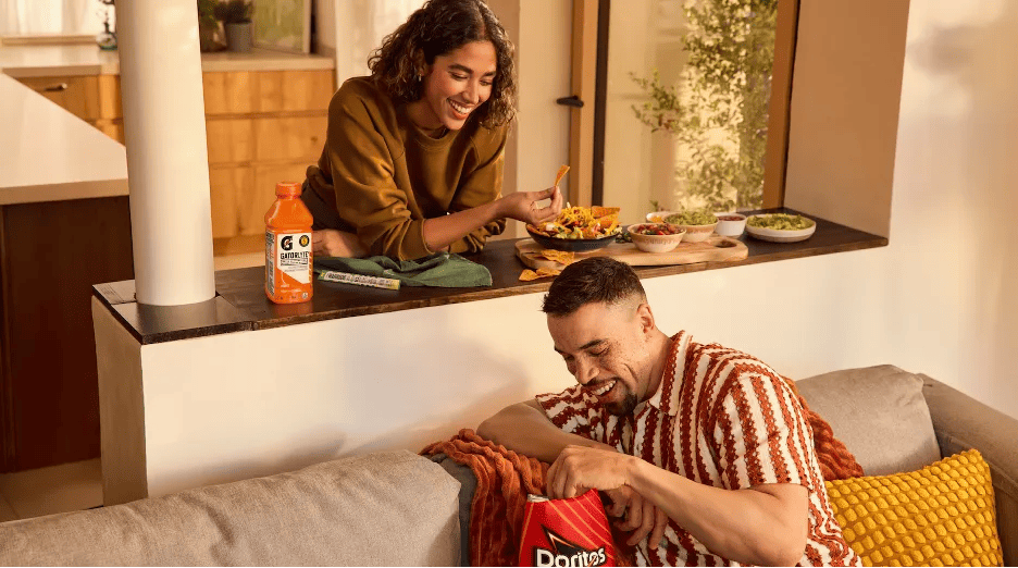 gatorade-doritos-two-individuals