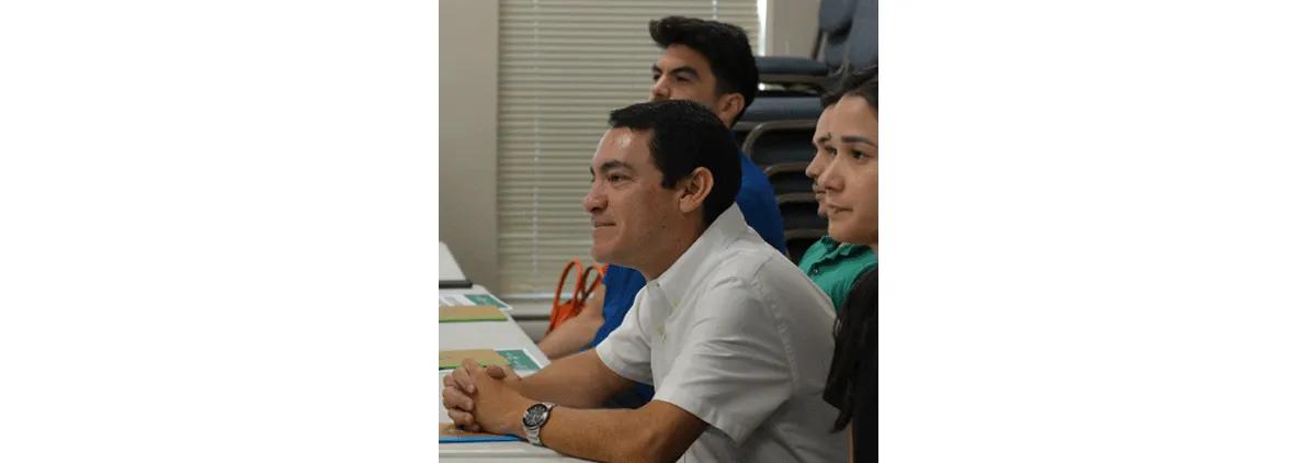Vicente and his PepsiCo colleagues during the career workshop at The Storehouse of Collin County.