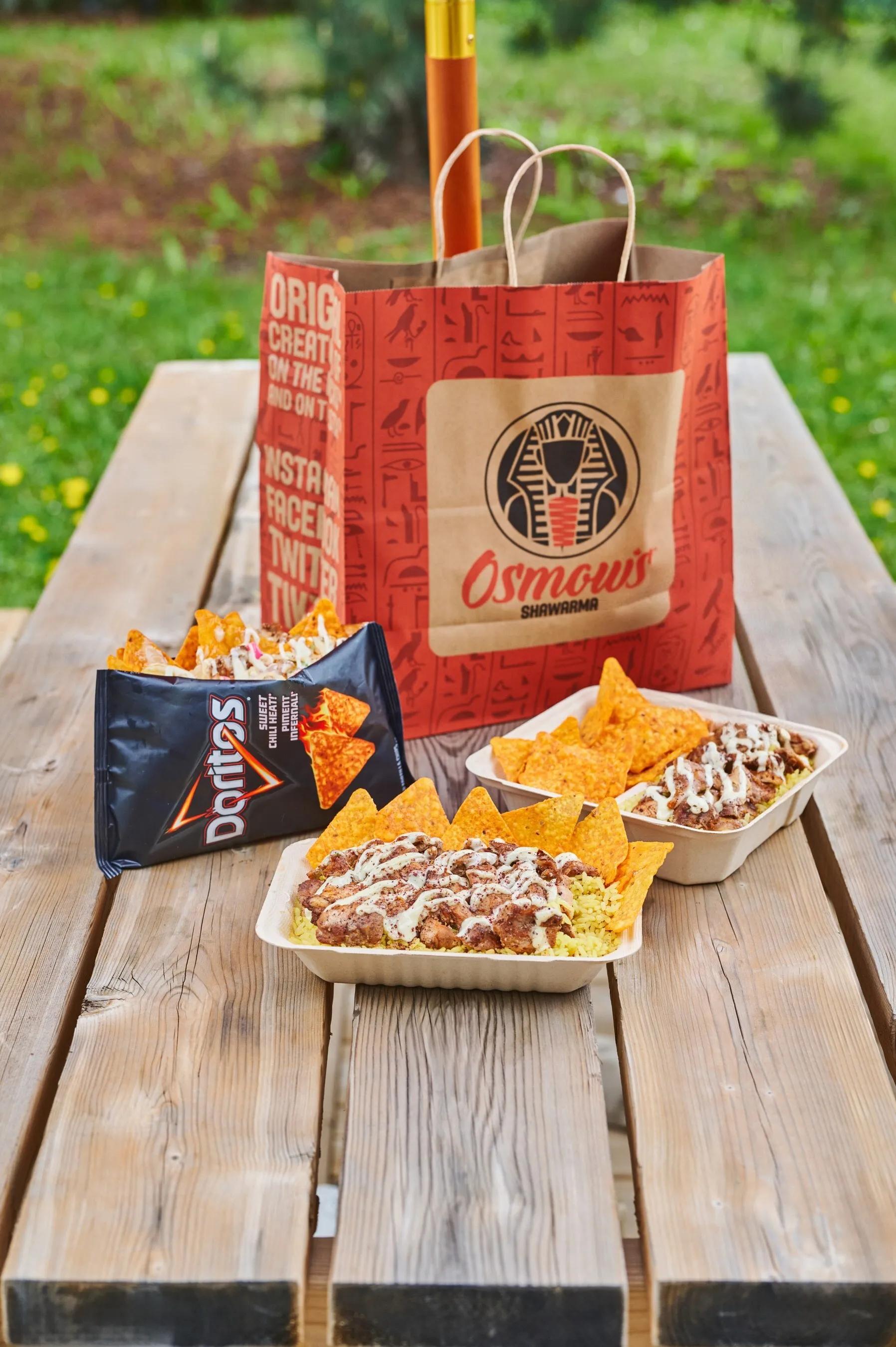 The Walking Shawarma™ is a limited-time innovation that transforms a bag of Doritos® Sweet Chili Heat!® tortilla chips into a vessel for Osmow's signature shawarmas. (CNW Group/Osmow's)