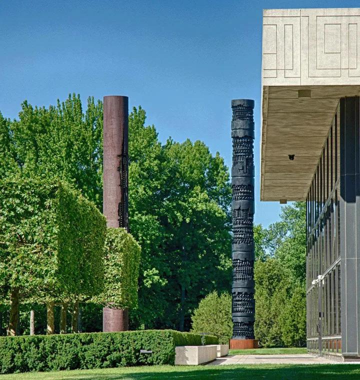 sculpture-garden-triad---720x760